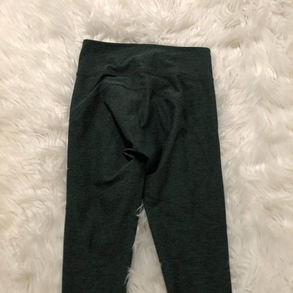 Outdoor Voices 7/8 Warmup Legging Hunter Green - Picture 10 of 10